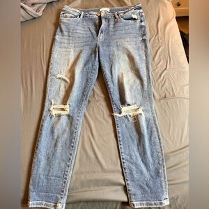 Distressed Blue skinny Jeans